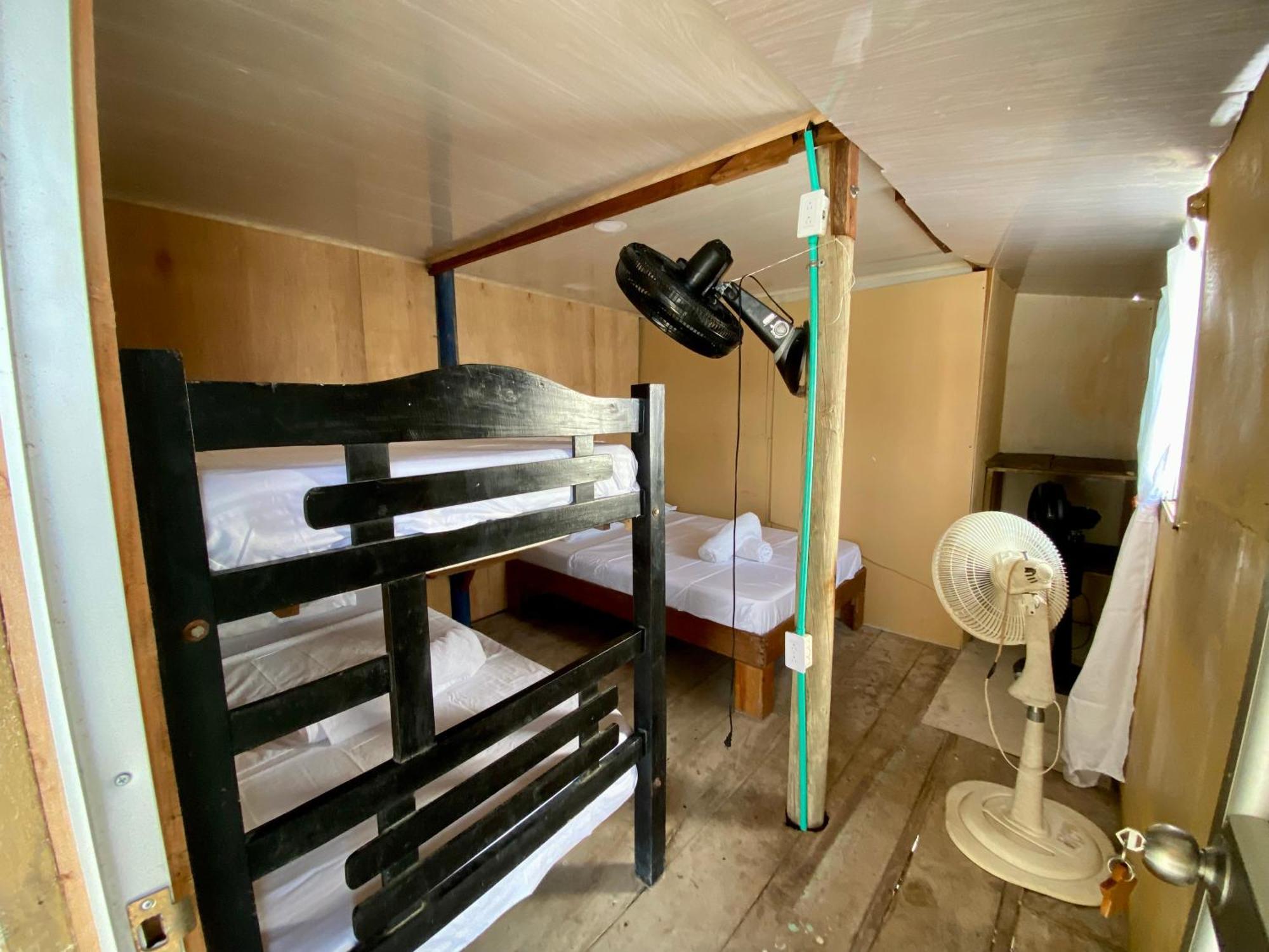 Eco Hostal Estrella De Mar Isla Mucura Buitenkant foto